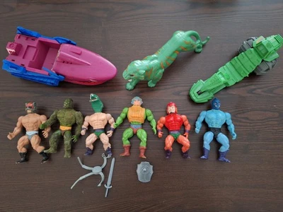 LOT de Figurines et  Véhicules Maitres de L'univers Vintage MOTU Musclor - Photo 1/4