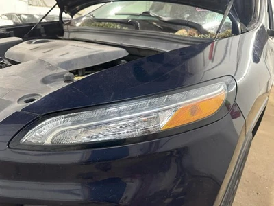 Conjunto de luz de estacionamiento/señal de giro usado se adapta a: Jeep Cherokee Park Lamp-Tur 2014 Foto 1 de 4