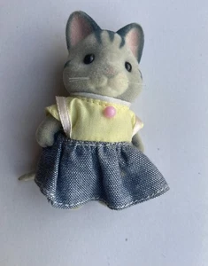 Sylvanian Families Harvey Grey Cat Sister 2.5”-Calico Critters US SELLER - Picture 1 of 8