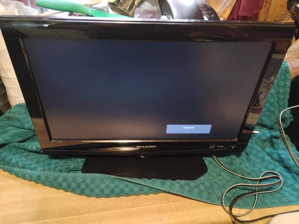 Sharp LC-19SB27UT 19” 720 HDMI HDTV Small Kitchen / Retro Gaming TV  - Image 1 of 4