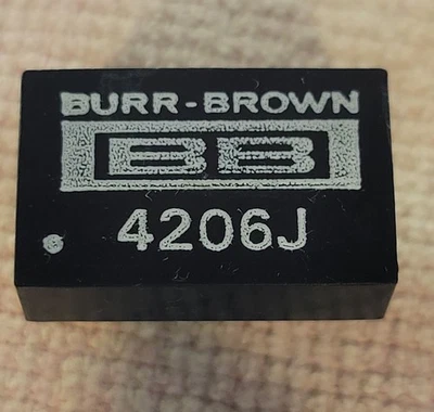 Новый старый запас (NOS) заусенцев - коричневый 4206J аналоговый множитель - разделитель чип - Изображение 1 из 4