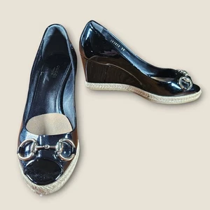 Gucci Black Patent Leather Horsebit Espadrille Wedge Heels Peep Toe Size 38 - Picture 1 of 11