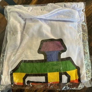 SF GIANTS SIZE M PRIDE DAY PULLOVER HOODIE SWEATSHIRT  - Picture 1 of 2