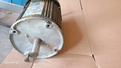 U.S. Motors Unimount 125 Electric Motor 5HP MODEL: B032A - Image 1 of 4