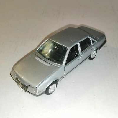 OPEL REKORD GAMA MINI SCALA 1/43 NO BOX - Immagine 1 di 4