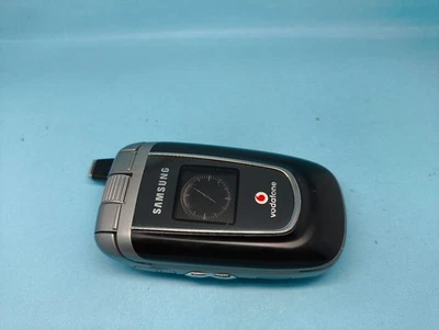 Samsung SGH-Z140V Unlocked Flip Mobile Phone - Image 1 of 4