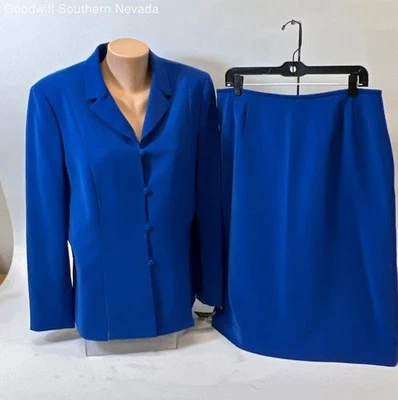 Le Suit Women's Blue 2 Piece Suit - Size 16 - Image 1 of 4