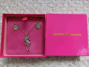 BUTLER and WILSON Signed Crystal Necklace With Sea Shells Sea Creature RARE - Picture 1 of 23