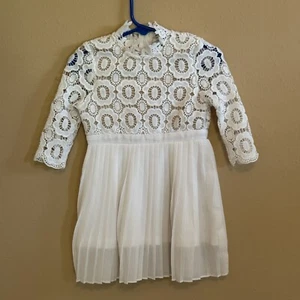 Ivy City Co Arabella Special Occasion White Dress Floral Lace Pleats Sz 12/18 Mo - Picture 1 of 19
