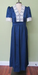 VINTAGE 1970'S NAVY BLUE POLYESTER MAXI DRESS / 36" BUST MEASURE - Picture 1 of 5