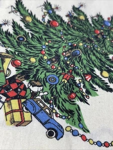 2 Vintage Christmas Tree Cloth Napkins Spode Design On Cream Colored Cloth 16” - Picture 1 of 10