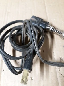 Vintage 2 Zinken KAFFEEKANNE Heizung Gerätekabel 2-18 1/2 Zoll Mitte zu Mitte - Bild 1 von 2