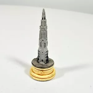 MINAS TIRITH EAGLEMOSS MODEL FIGURE Lord of the Rings Chess Piece - Picture 1 of 7