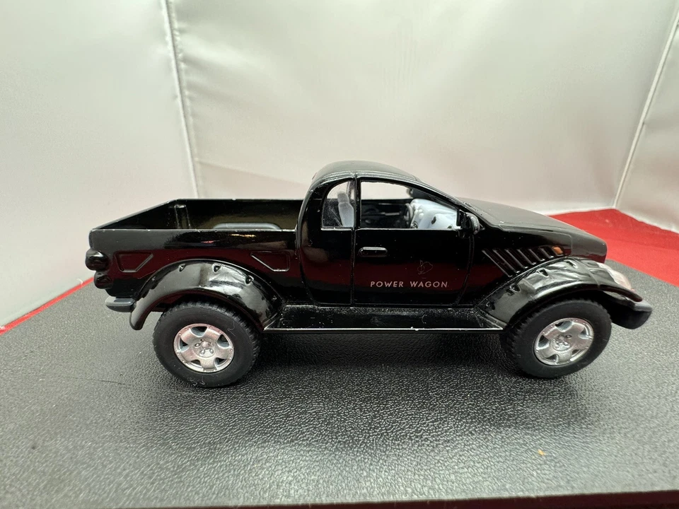 5017D KINSMART 道奇 Power Wagon 拾音器 1: 42 黑色 — 第 1/4 张图片