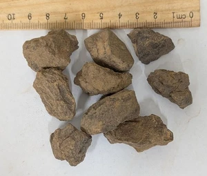 HIGHLY WEATHERED 100 Grams Unclassified NWA METEORITE Mixed Lot (#F7162) - Bild 1 von 1
