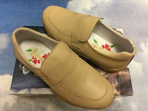 Mocasín italiano Naturino cuero bronceado para conducir moc talla 33 / EE. UU. niño talla 1,5-2 - Imagen 1 de 5