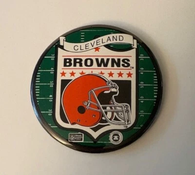 1980s Cleveland Browns Team Logo Pinback Button Wincraft NFL Vintage Pin - Image 1 of 2