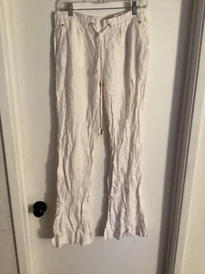 Women "Marciano" cream colored flared pants. Size Med. - Picture 1 of 2