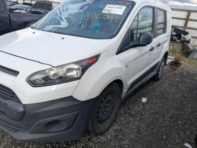 Medidor de flujo de aire de inyección de combustible usado se adapta a: Ford Transit Connect 2018 gasolina 2,0 L Foto 1 de 4