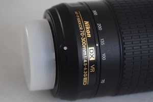 Nikon AF-P DX NIKKOR 70-300 mm f/4.5-6.3 G ED VR Objektiv - Bild 1 von 3