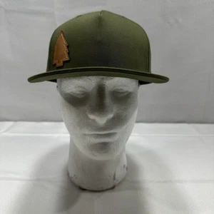 NWOT Mammoth Mountain Hat Pine Tree Patch Logo Green SnapBack California Outdoor - Picture 1 of 8