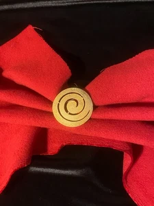 Vintage 60s Gold Pin Brooch Circular Swirl Textured Millgrained - Picture 1 of 3