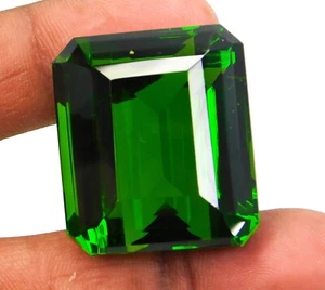 Natural 125.20 Carat Green Tsavorite Garnet Emerald Loose Gemstone_CERTIFIED - Picture 1 of 11