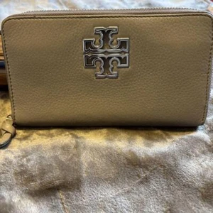 Tory Burch Women Wallet Gray Leather Long Limited Edition VHTF Rare Functional D - Picture 1 of 12