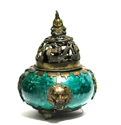 Quemador de incienso budista tibetano de plata y howlita Foto 1 de 4