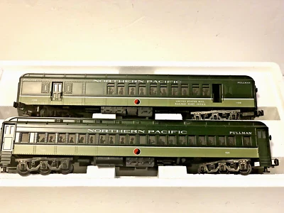MTH  MT-4114 O Scale  Madison Passenger Set Northern Pacific Combine/Diner - Image 1 of 4