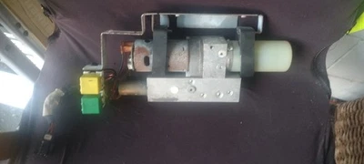 bomba hidráulica convertible superior mercedes benz slk 350 Foto 1 de 3