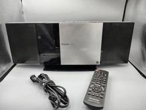 Panasonic SC-HC35 Reproductor de CD Sistema Estéreo Compacto - Plateado con Control Remoto LEER - Imagen 1 de 8