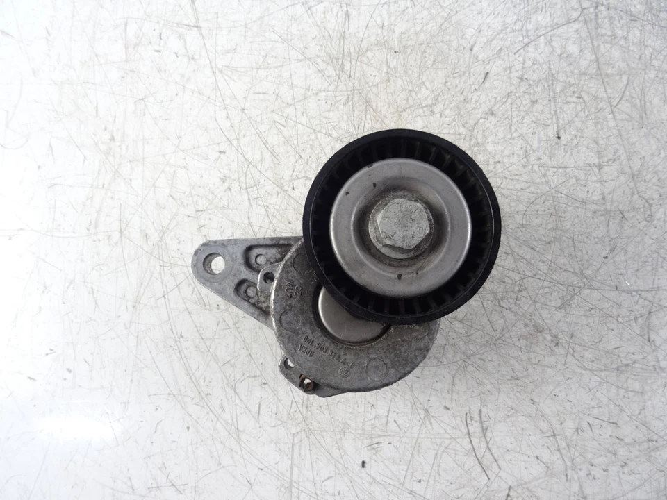 Polea tensor diésel Seat Alhambra MK2 2015 - 2020 2,0 04L903315 Foto 1 de 3