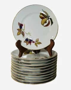 Royal Worcester EVESHAM GOLD 6.5” Dessert Plates Lot Set Of 11 England 1961 VTG - Picture 1 of 7