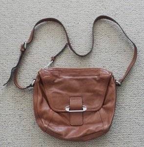 Witchery brown leather shoulder bag great condition beautiful quality - Picture 1 of 8