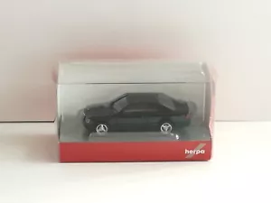 Mercedes-Benz E 320 Coupé, schwarz - 1:87 (Herpa Art.: 028813) - Bild 1 von 1