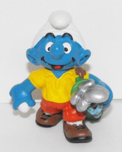Golfer Smurf Holding Golf Clubs Figurine 20460 Plastic 2-inch Figure Golfing