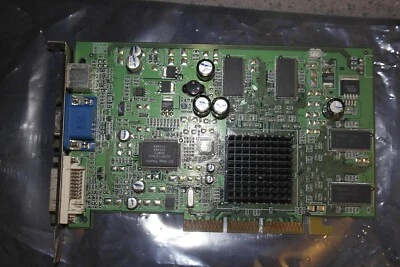 Ati Radeon 9100 128 MB VGA DVI S-video universal AGP video graphics card - Image 1 of 4