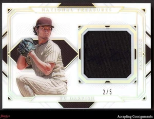 2021 Panini National Treasures Shadowbox Holo Silver Yu Darvish JERSEY AUTO 2/5 - Picture 1 of 2