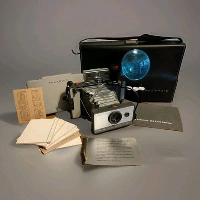 Polaroid Land 103 Land Caméra  avec Sacoche  Son Flash Et Accessoires Notice. - Photo 1/4