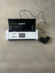 Brother Portable Compact Wireless Scanner ADS-1700W - Afbeelding 1 van 4