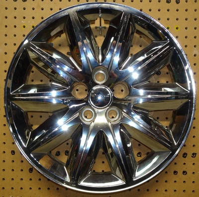 Б/у хромированные колпаки колес 17 дюймов подходят для Chrysler 300 8031 2008-2010 годов выпуска - Изображение 1 из 4