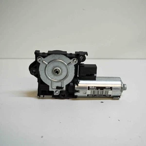 AUDI A5 Sportback F5A Schiebedachmotor 10028299C 2.0 Benzin 185kw 2018 14636286 - Picture 1 of 6