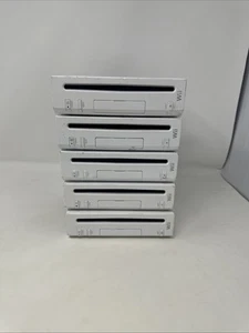 5 Nintendo Wii Console Only Gamecube Compatible RVL-001 Tested Working - Picture 1 of 7