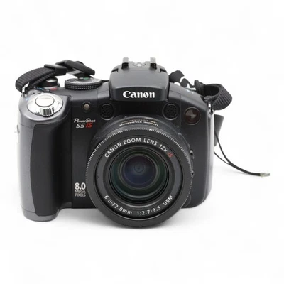 Digital Camera Canon PowerShot S5 IS Compact Camera 8.0MP - Image 1 of 4