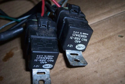 125 force power trim relays - Image 1 of 4