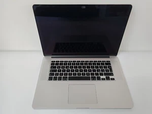 APPLE MACBOOK PRO 2017 13,3" INTEL CORE i5 2,3GHZ 8GB RAM 128GB SSD - Foto 1 di 9
