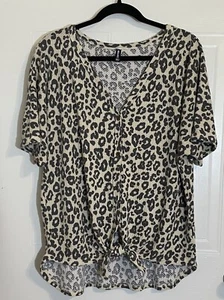IWOLLENCE Leopard Print Tie Up Button Down Waffle Weave Shirt in XL - Picture 1 of 12