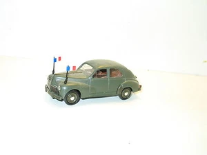 SOLIDO Peugeot 203 Military Vehicle With Flag - Picture 1 of 2