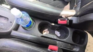 2013-2021 chevy trax center console cup holder w 110 volt black oem 13 14 15 16 - Picture 1 of 5